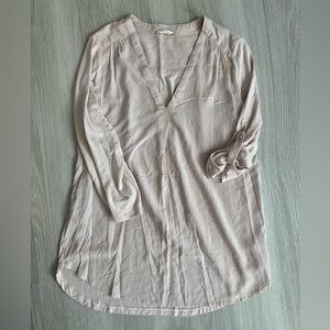 Pleione • Light pink 3/4 sleeve tunic top